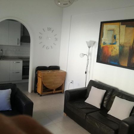 2 Bedroom Newly Renovated Bungalow Close To Bars & Restaurants Los Alcazares Exterior photo
