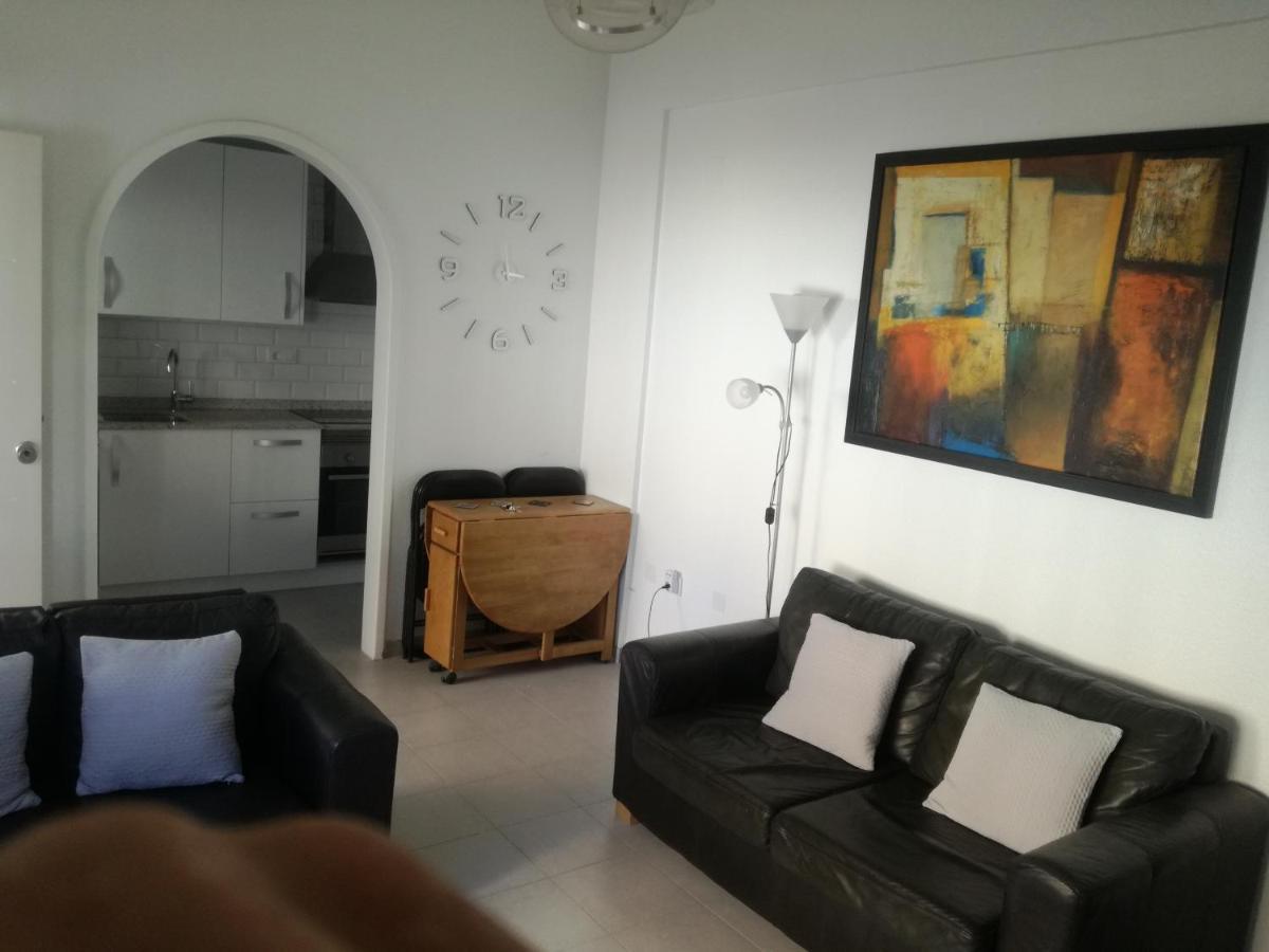 2 Bedroom Newly Renovated Bungalow Close To Bars & Restaurants Los Alcazares Exterior photo